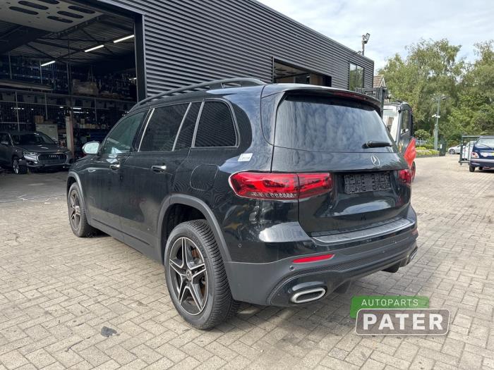 Mercedes GLB 1.3 GLB-200 Turbo 16V Sloopvoertuig (2022, Zwart)