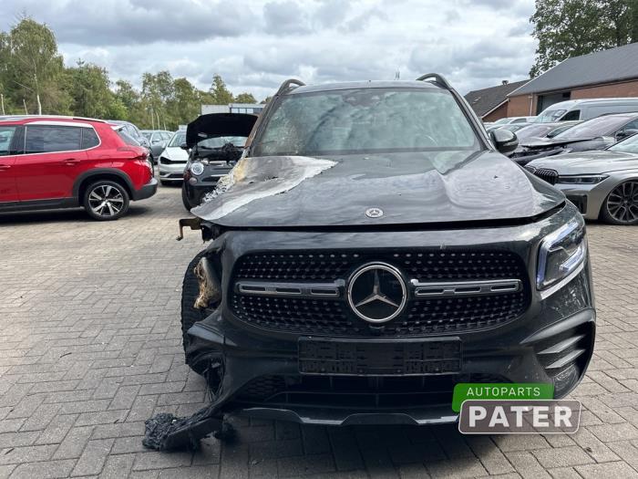 Mercedes GLB 1.3 GLB-200 Turbo 16V Sloopvoertuig (2022, Zwart)