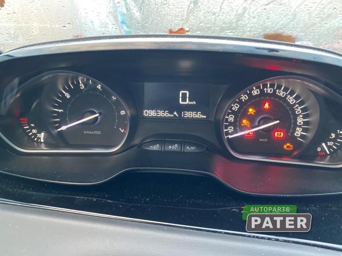 Peugeot 208 I 1.2 Vti 12V PureTech 82 Sloopvoertuig (2017, Zwart)