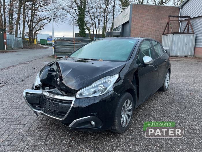 Peugeot 208 I 1.2 Vti 12V PureTech 82 Sloopvoertuig (2017, Zwart)