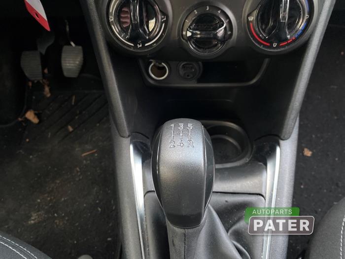 Peugeot 208 I 1.2 Vti 12V PureTech 82 Sloopvoertuig (2017, Zwart)