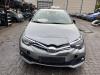 Toyota Auris 1.8 16V Hybrid Skrotfordon (2015, GRIJS)