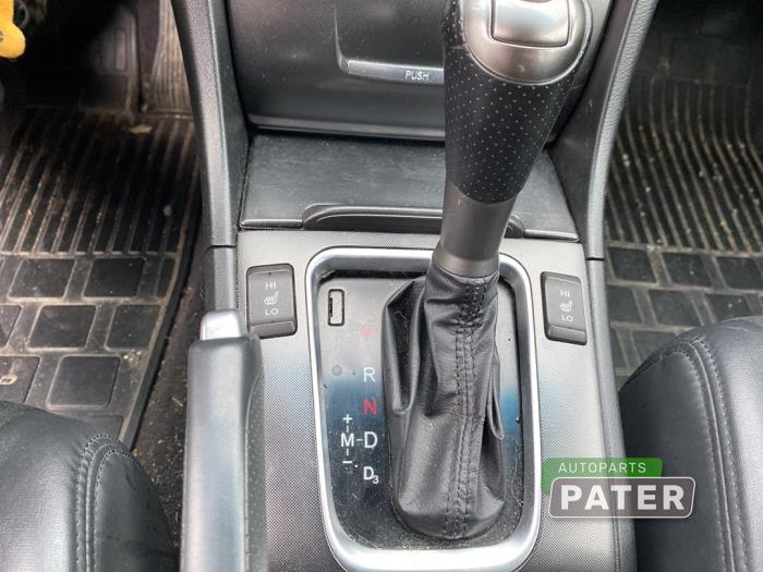 Honda Accord 2.0 i-VTEC 16V Skrotfordon (2006, ZWART)