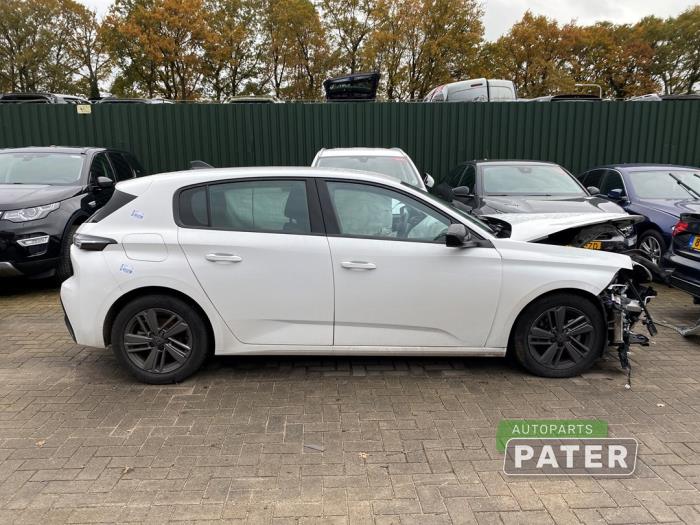 Peugeot 308 1.2 12V PureTech 130 Skrotfordon (2022, WIT)