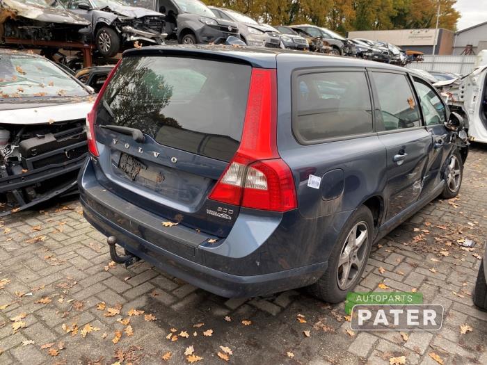 Volvo V70 2.0 D 16V Skrotfordon (2008, BLAUW)