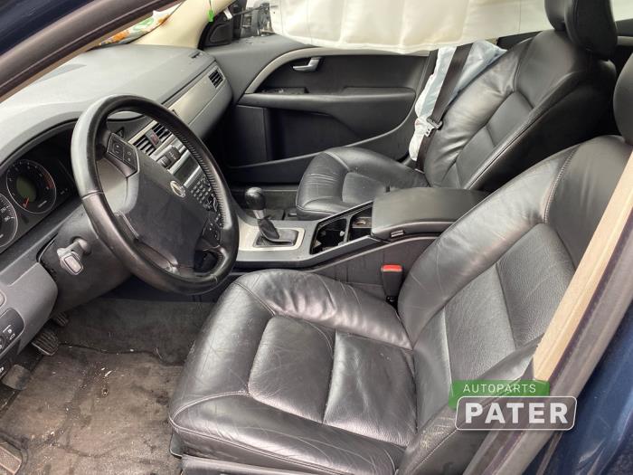 Volvo V70 2.0 D 16V Skrotfordon (2008, BLAUW)