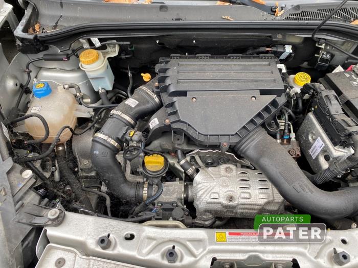 Opel Combo 1.3 CDTI 16V Skrotfordon (2018, GRIJS)