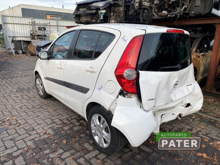 Opel Agila 1.0 12V Skrotfordon (2011, WIT)