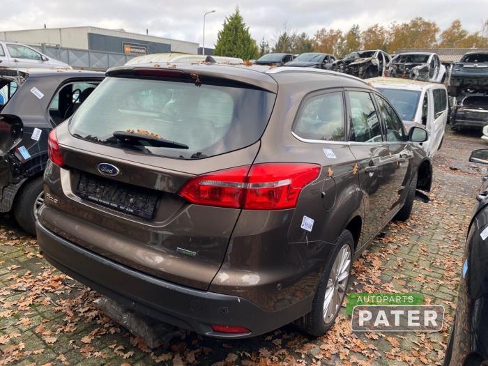 Ford Focus 3 Wagon 1.0 Ti-VCT EcoBoost 12V 125 Skrotfordon (2015, BRUIN)