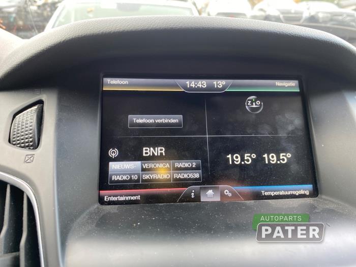 Ford Focus 3 Wagon 1.0 Ti-VCT EcoBoost 12V 125 Skrotfordon (2015, BRUIN)