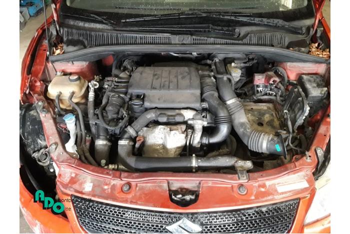 Suzuki SX4 1.6 DDiS Sloopvoertuig (2006, Oranje)