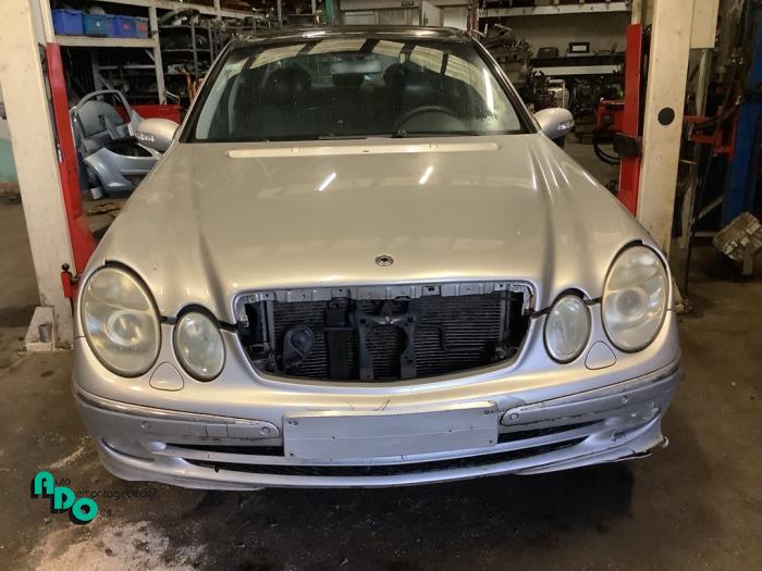 Mercedes E 4.0 E-420 CDI V8 32V Sloopvoertuig (2003)