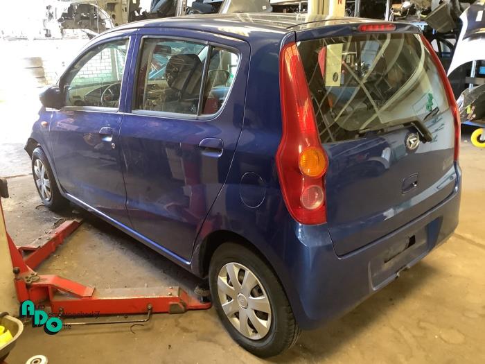 Daihatsu Cuore 1.0 12V DVVT Skrotfordon (2008, BLAUW)