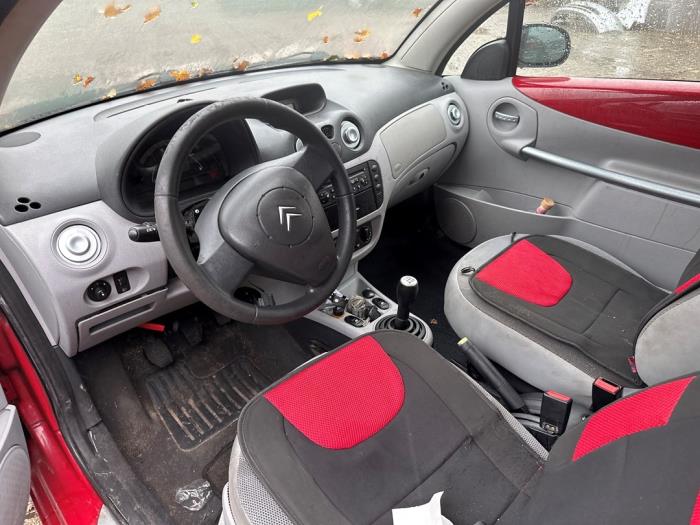 Citroen C3 Pluriel 1.4 Skrotfordon (2004, ROOD)