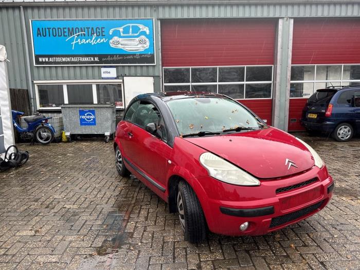 Citroen C3 Pluriel 1.4 Skrotfordon (2004, ROOD)