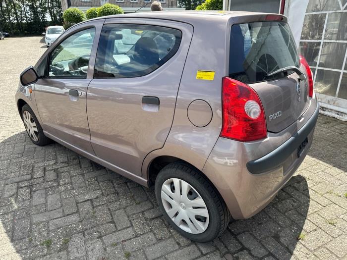 Nissan Pixo 1.0 12V Skrotfordon (2010, BRUIN)