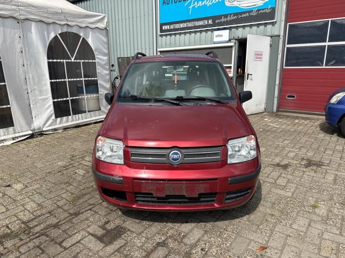 Fiat Panda 1.2 Fire Skrotfordon (2004, ROOD)