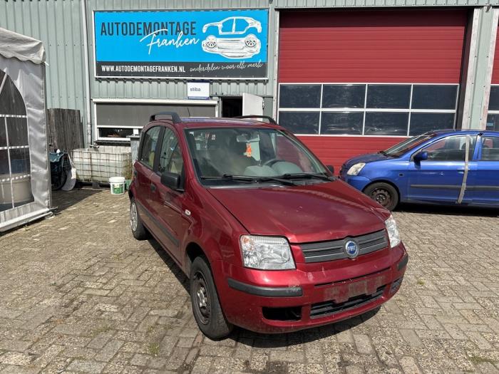 Fiat Panda 1.2 Fire Skrotfordon (2004, ROOD)