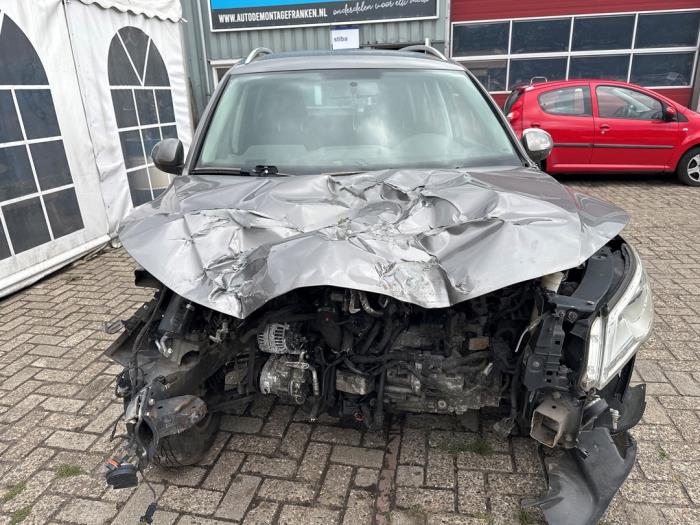 Volkswagen Tiguan 2.0 TDI 16V 4Motion Skrotfordon (2009, GRIJS)