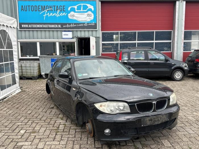 BMW 1 serie 116i 1.6 16V Sloopvoertuig (2006, Zwart)