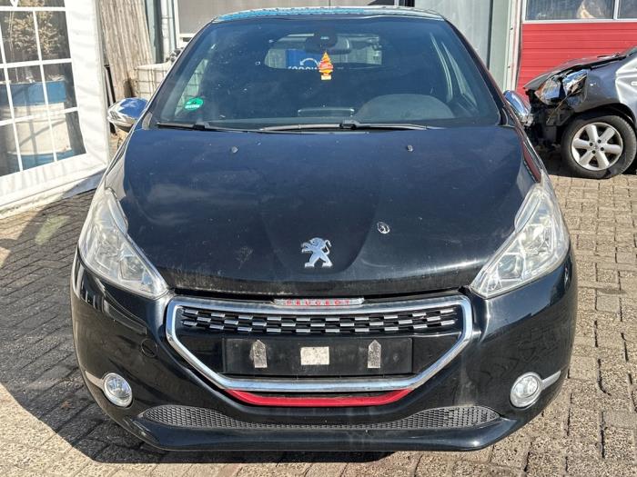 Peugeot 208 I 1.6 16V GTI Skrotfordon (2013, ZWART)