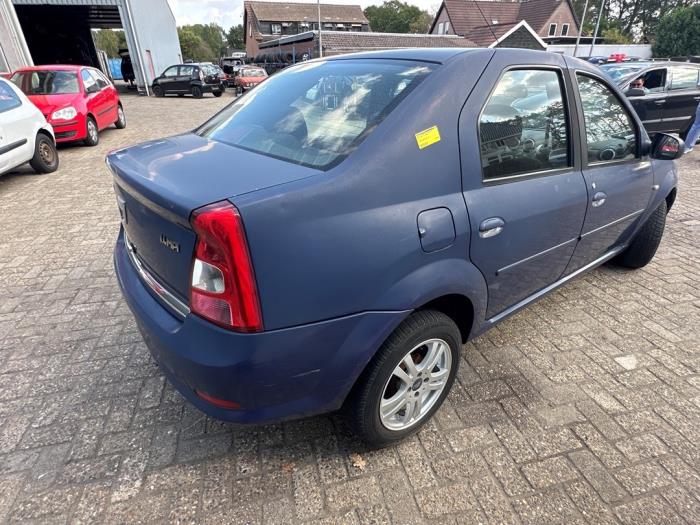 Dacia Logan 1.4 Skrotfordon (2008, BLAUW)