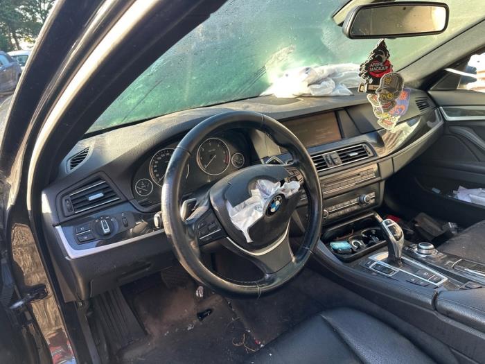 BMW 5 serie Touring 525d xDrive 16V Sloopvoertuig (2012, Zwart)