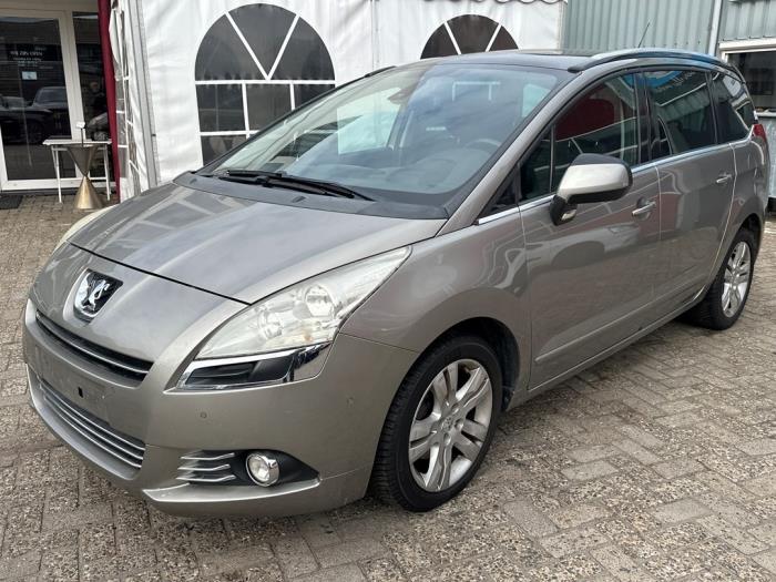 Peugeot 5008 I 1.6 THP 16V Sloopvoertuig (2011, Grijs)