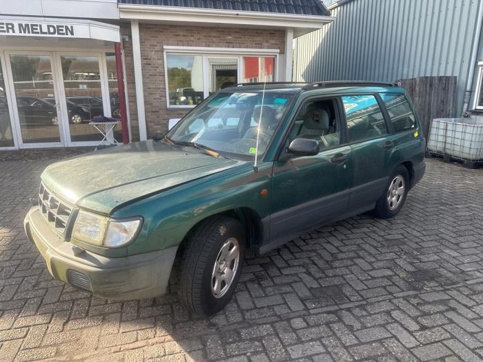 Subaru Forester 2.0 16V Sloopvoertuig (2002, Groen)