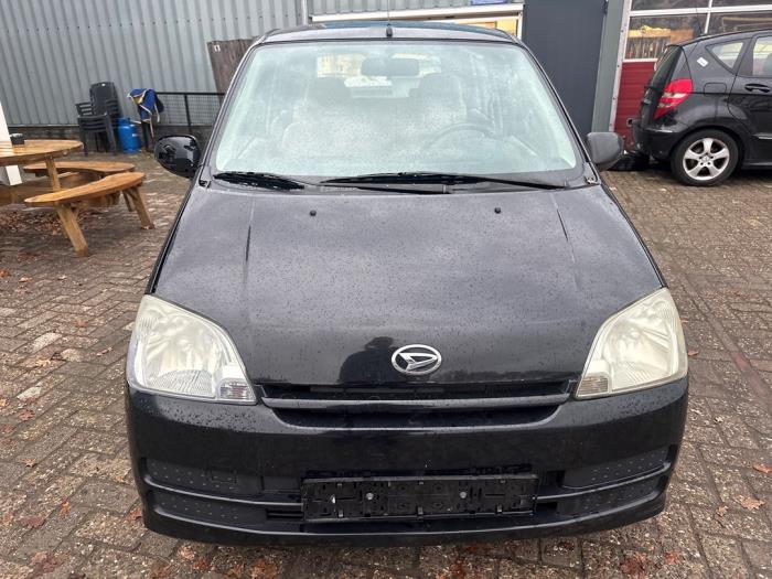 Daihatsu Cuore 1.0 12V DVVT Skrotfordon (2007, ZWART)