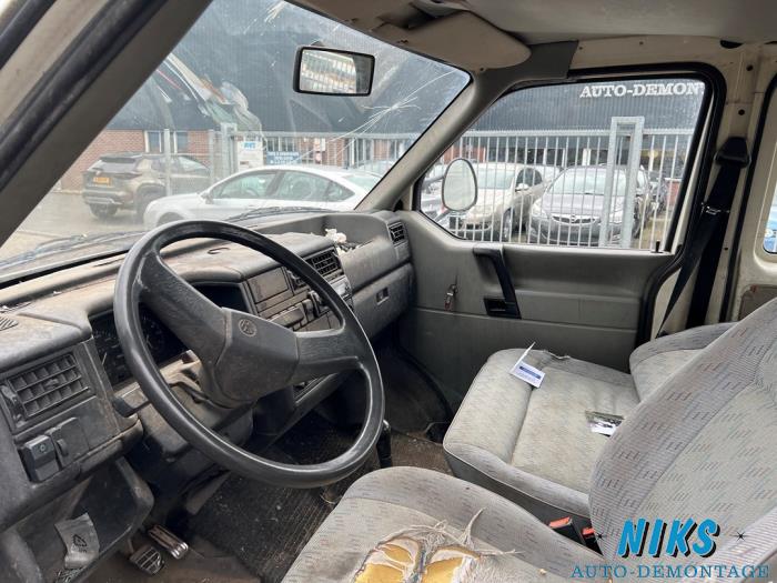 Volkswagen Transporter/Caravelle T4 1.9 D,Caravelle Sloopvoertuig (1994, Wit)