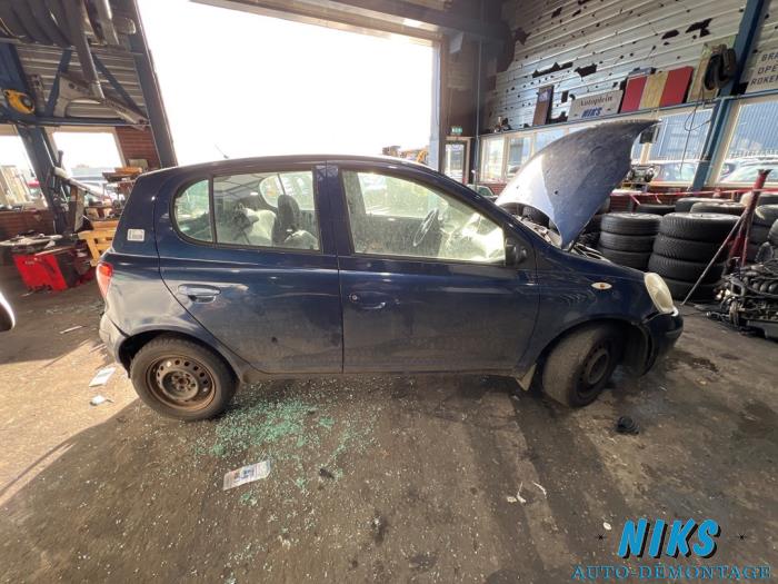 Toyota Yaris 1.3 16V VVT-i Sloopvoertuig (2004, Blauw)