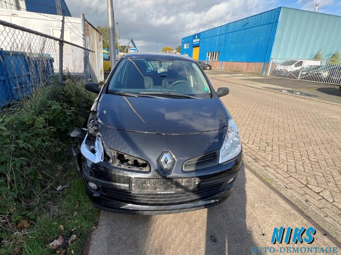 Renault Clio III 1.2 16V 75 Sloopvoertuig (2008, Zwart)