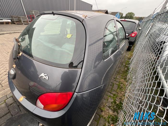 Ford Ka I 1.3i Sloopvoertuig (2008, Grijs)
