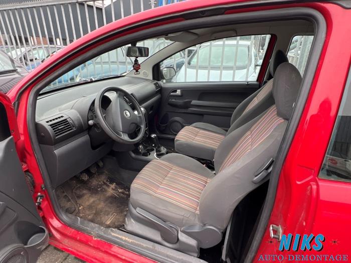 Volkswagen Fox 1.4 16V Skrotfordon (2007, ROOD)