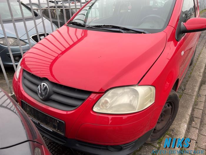 Volkswagen Fox 1.4 16V Skrotfordon (2007, ROOD)