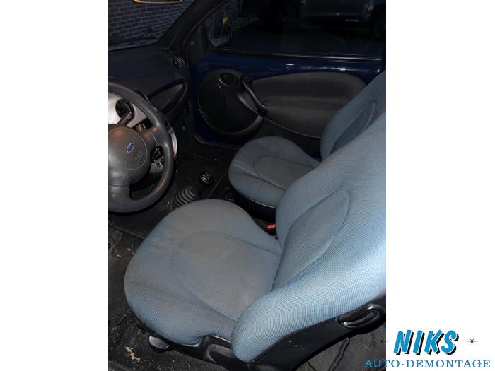 Ford Ka I 1.3i Sloopvoertuig (2008, Blauw)