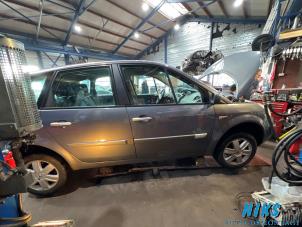 Renault Scénic II 1.6 16V  (Rozbiórka)