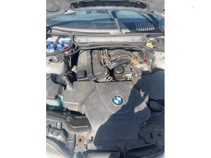 BMW 3 serie Touring 318i 16V Sloopvoertuig (2002, Grijs)