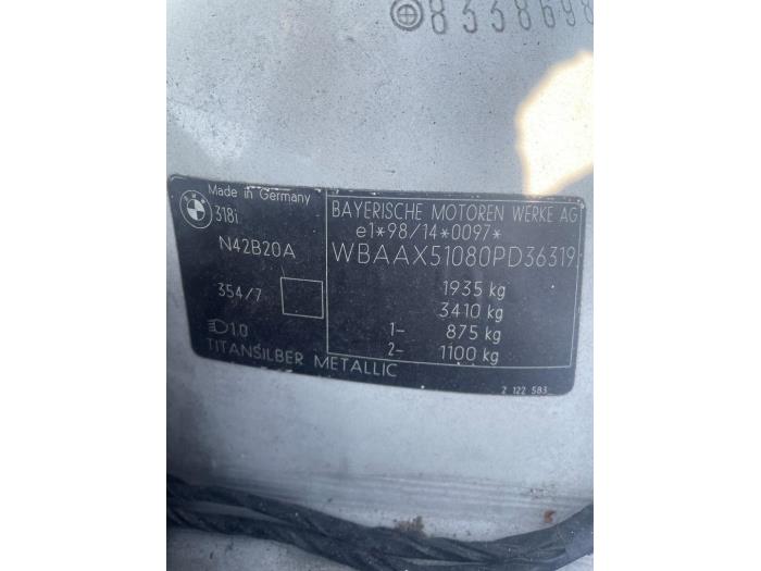 BMW 3 serie Touring 318i 16V Sloopvoertuig (2002, Grijs)