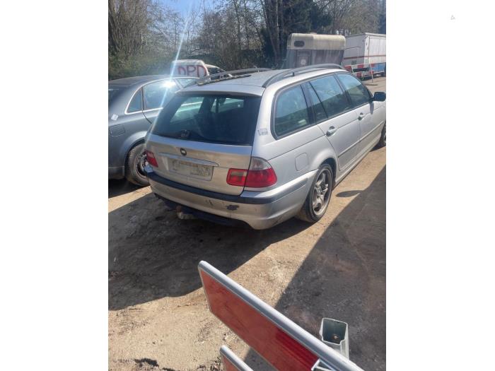 BMW 3 serie Touring 318i 16V Sloopvoertuig (2002, Grijs)