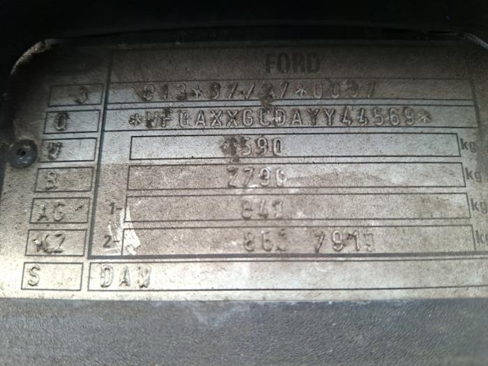 Ford Focus 1 1.6 16V Sloopvoertuig (2000, Grijs)