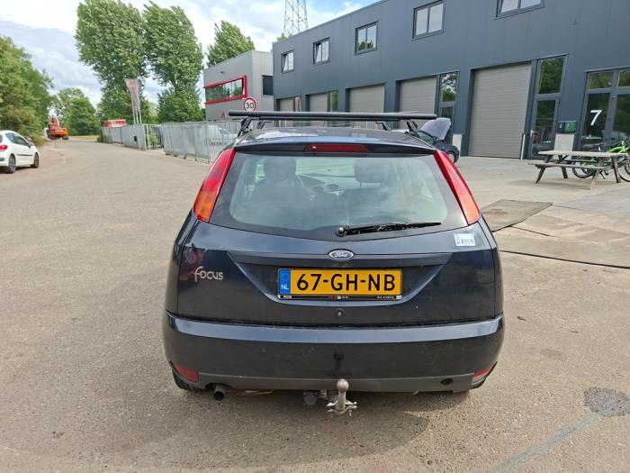 Ford Focus 1 1.6 16V Sloopvoertuig (2000, Grijs)