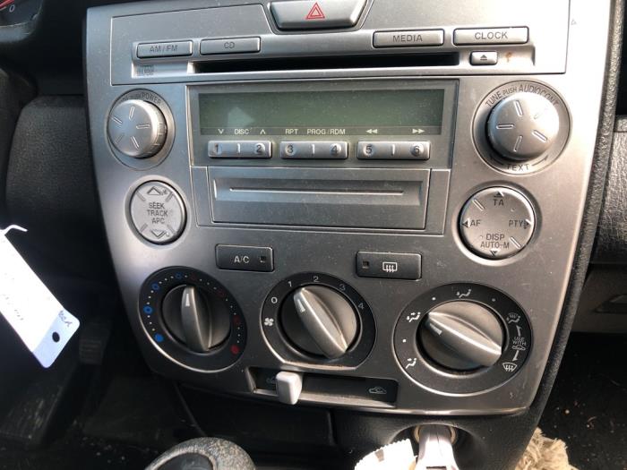 Mazda 2 1.4 16V Sloopvoertuig (2006, Groen)