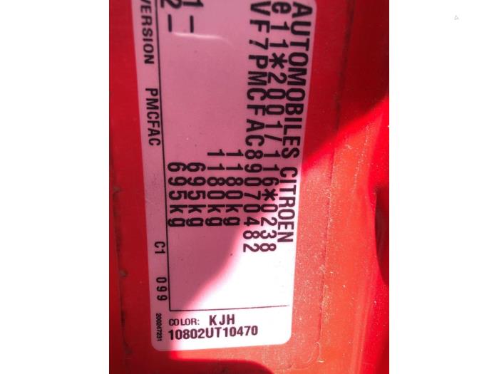 Citroen C1 1.0 12V Skrotfordon (2006, ROOD)