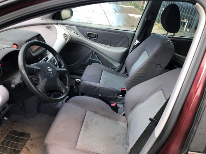 Nissan Almera Tino 1.8 16V Sloopvoertuig (2006, Rood)