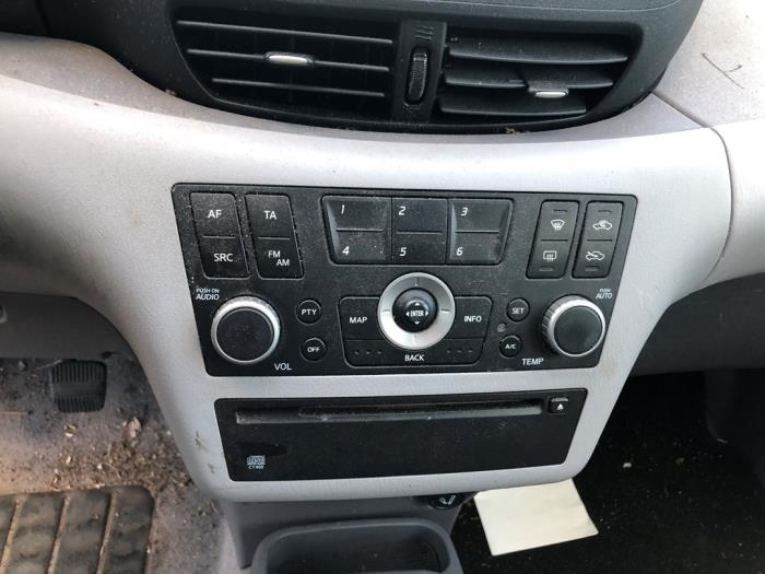 Nissan Almera Tino 1.8 16V Sloopvoertuig (2006, Rood)