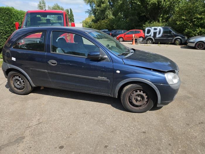 Opel Corsa C 1.2 16V Sloopvoertuig (2002, Blauw)
