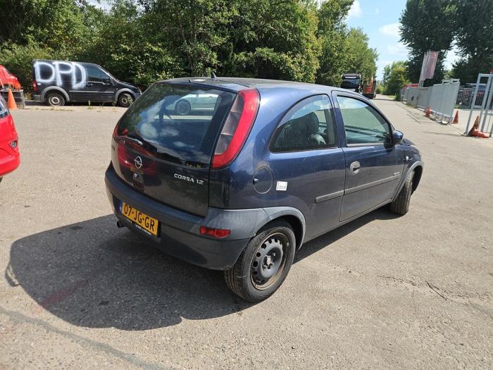 Opel Corsa C 1.2 16V Sloopvoertuig (2002, Blauw)