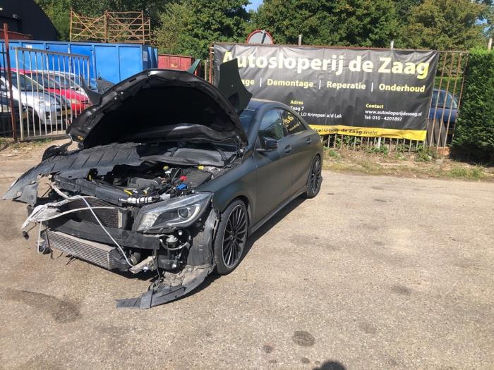 Mercedes CLA 1.6 CLA-200 16V Sloopvoertuig (2013, Grijs)